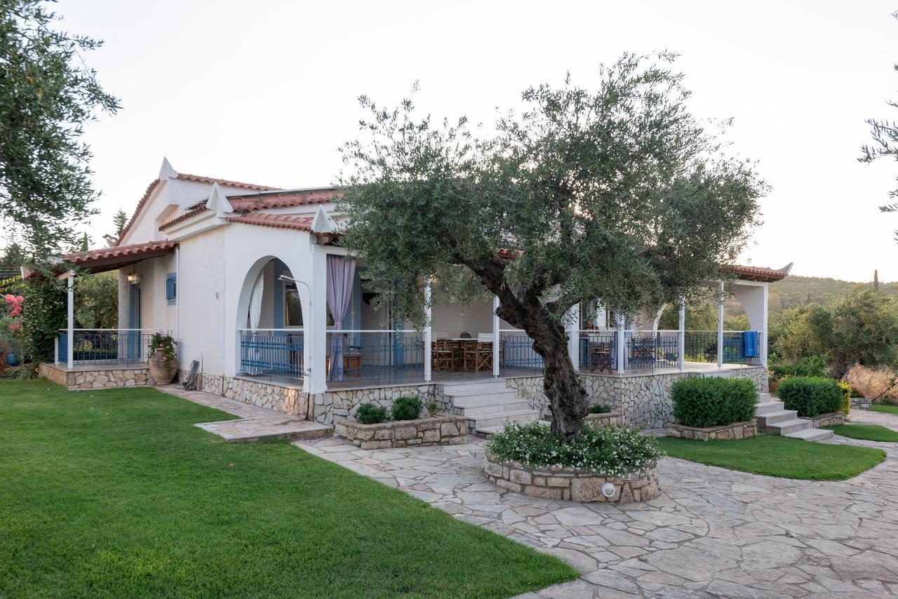 Villa Tasos Koutsoubos Koroni  Luaran gambar