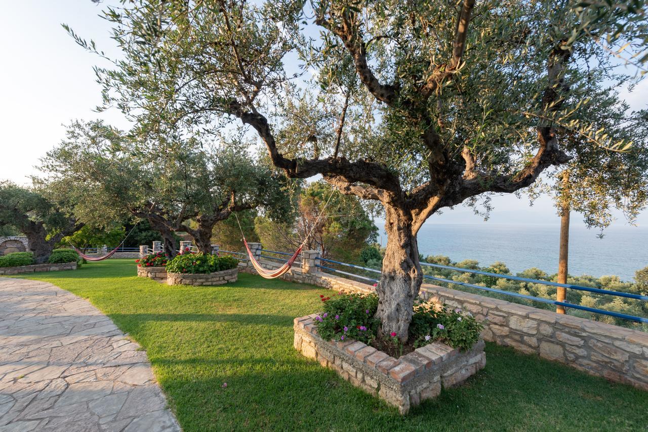 Villa Tasos Koutsoubos Koroni  Luaran gambar