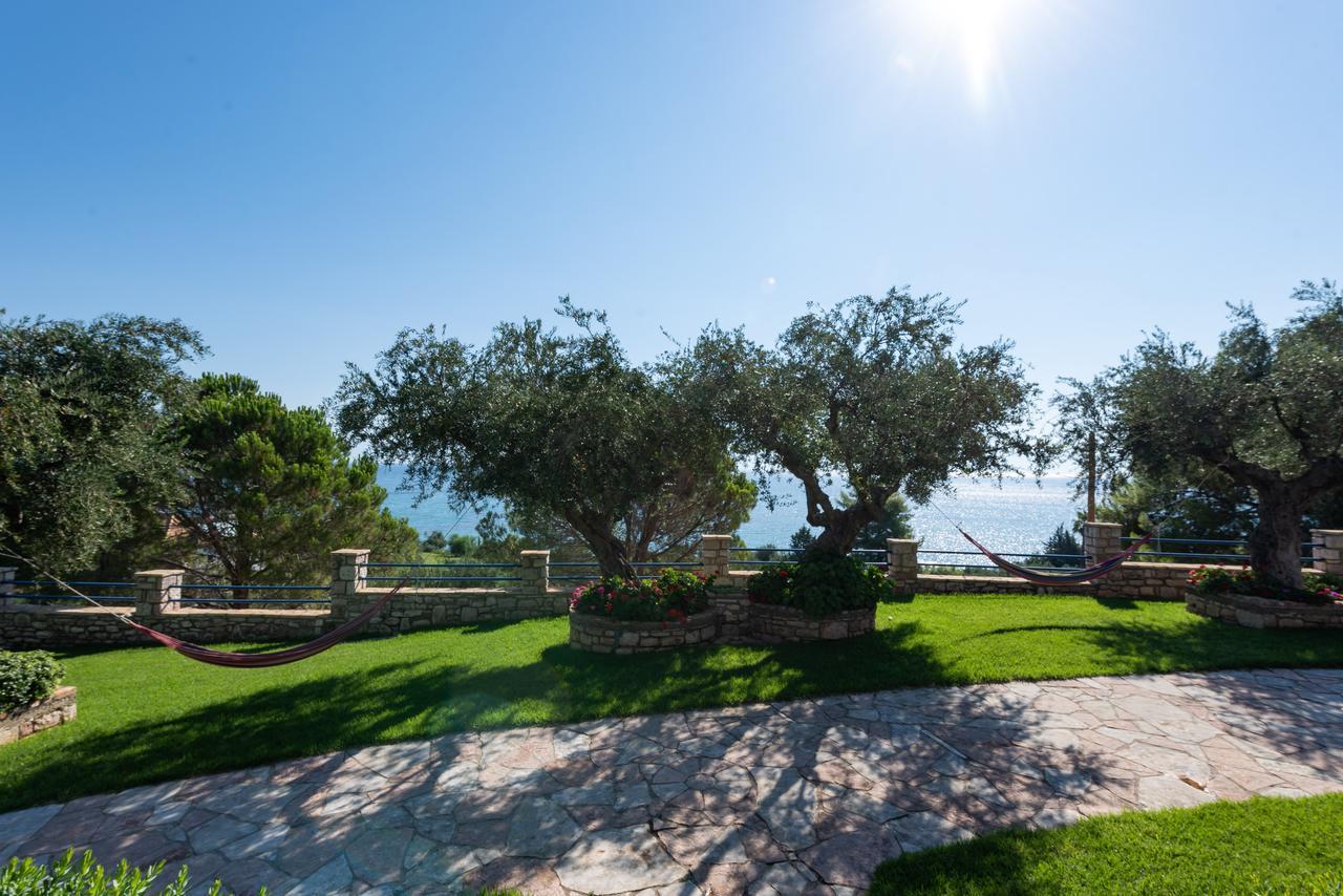 Villa Tasos Koutsoubos Koroni  Luaran gambar