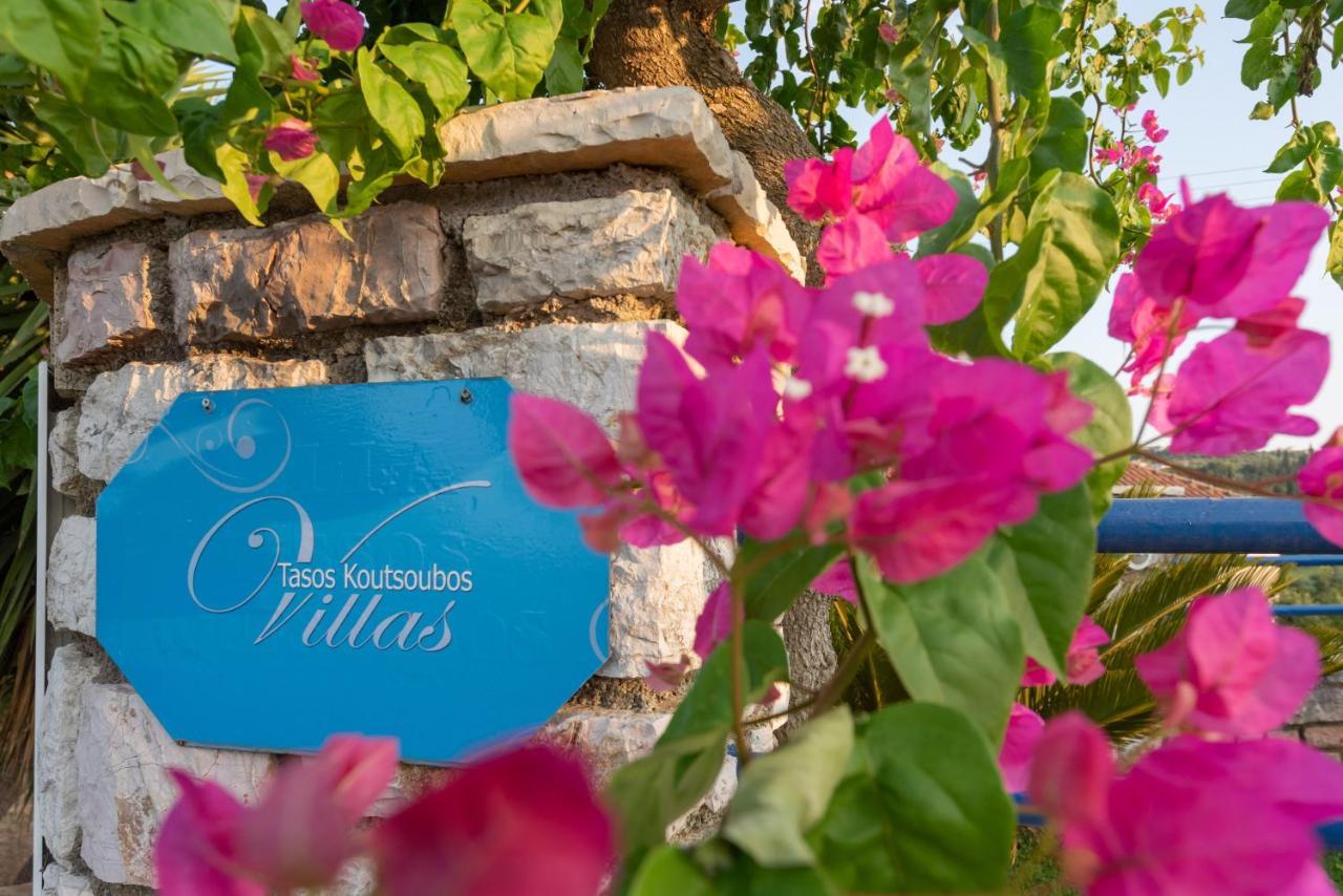 Villa Tasos Koutsoubos Koroni  Luaran gambar