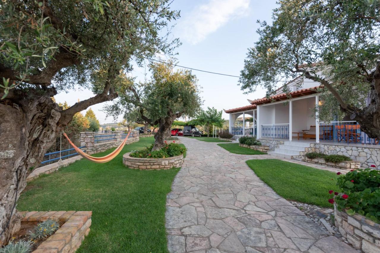 Villa Tasos Koutsoubos Koroni  Luaran gambar