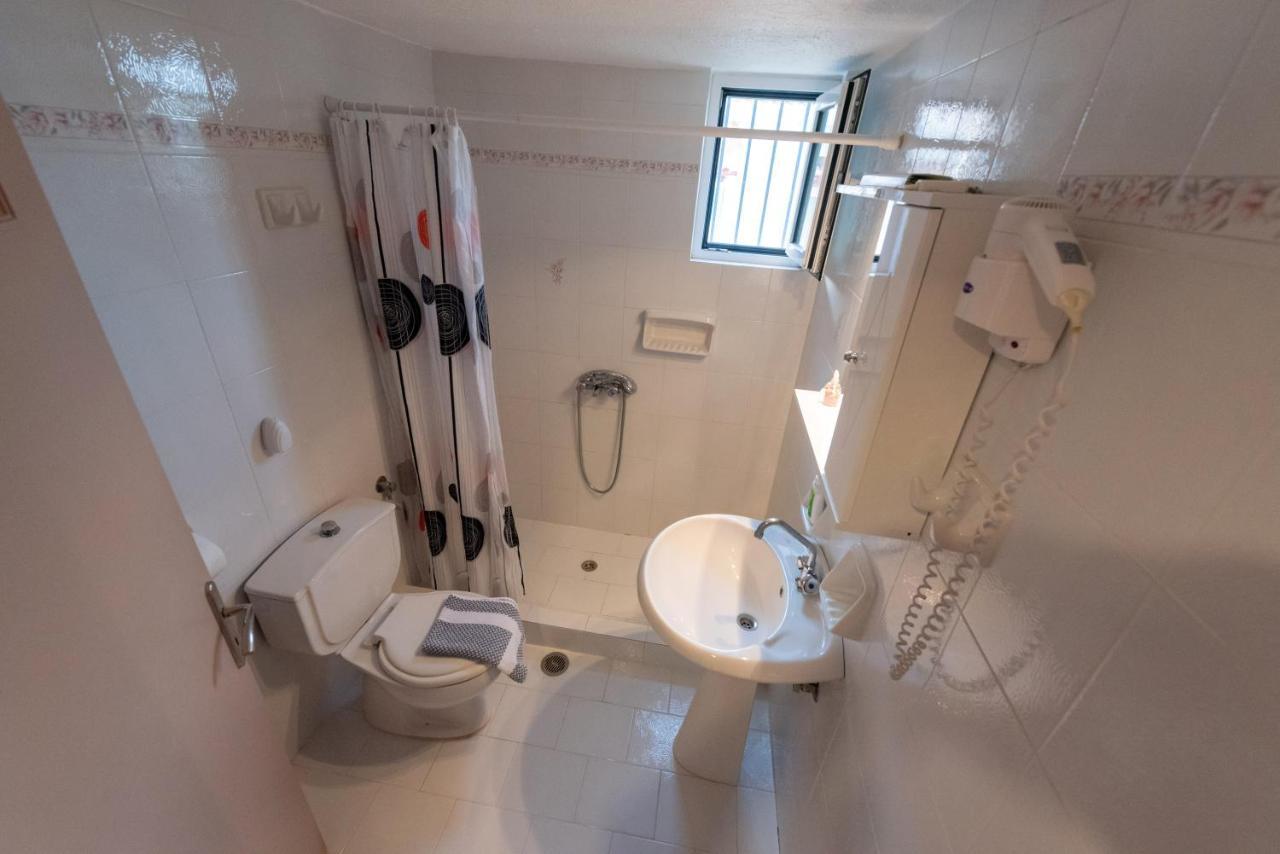 Villa Tasos Koutsoubos Koroni  Luaran gambar